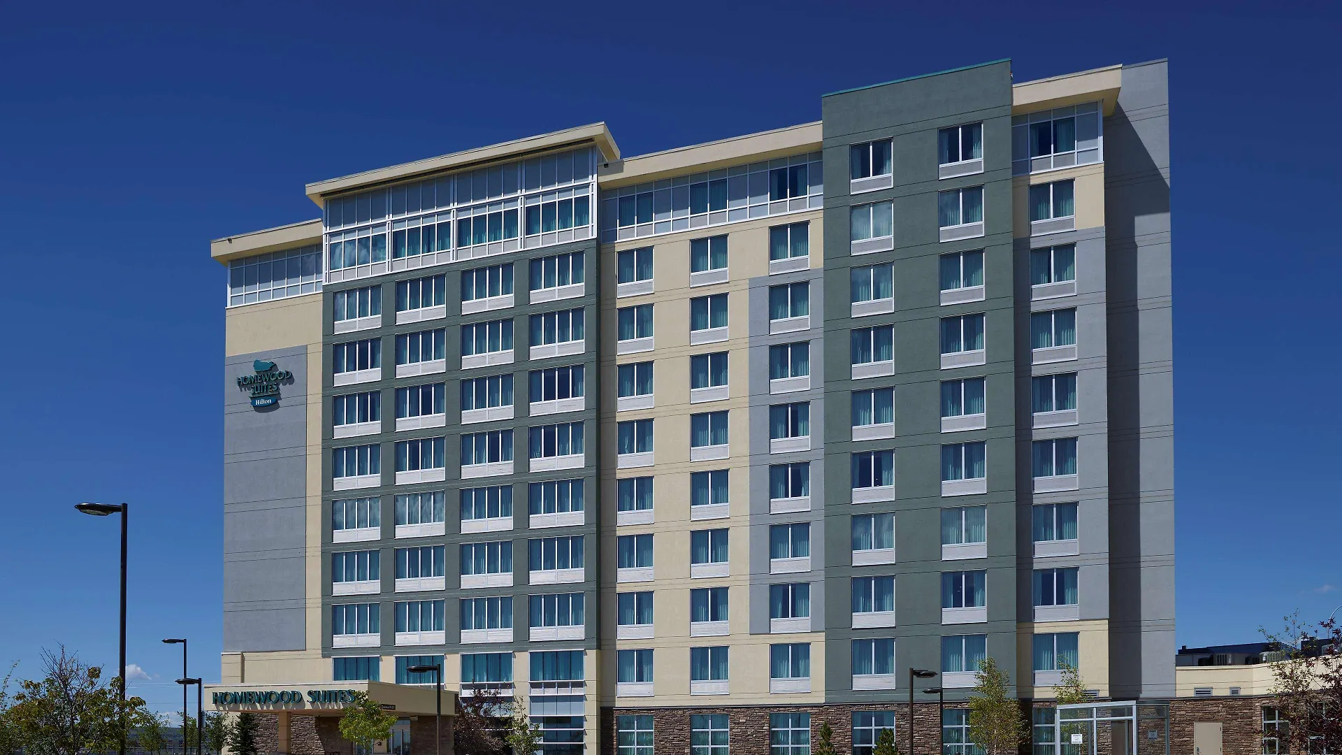 Homewood Suites Calgary Airport