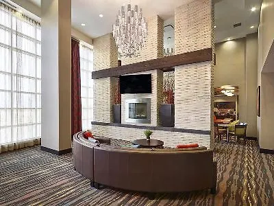 Hotel Homewood Suites Calgary Airport