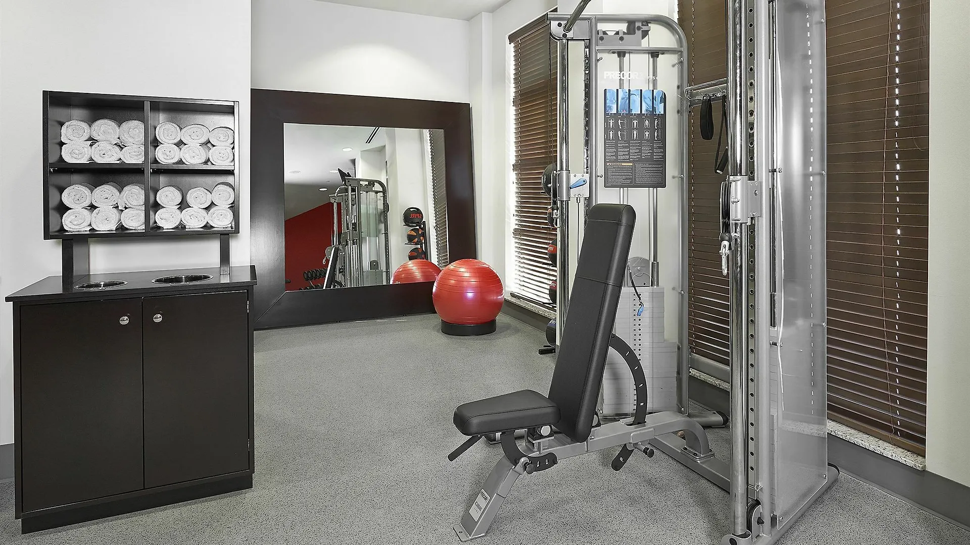 Homewood Suites Calgary Airport Hotel