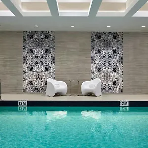 4* Hotel Airport Marriott In-terminal